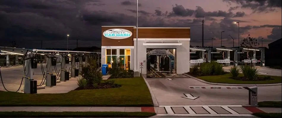Car wash in Florida during the sunset.