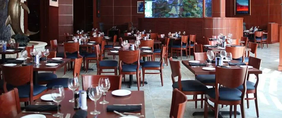 Restaurant dining room in Port St. Lucie, FL.